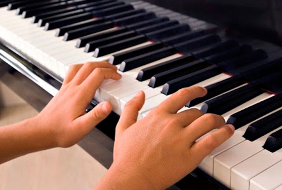 Teclado, Piano Popular, Violão e Contrabaixo