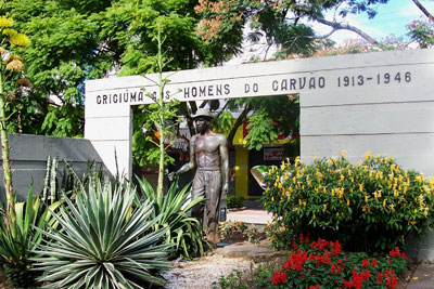 Imagem 1765996145-monumento-ao-mineiro.png